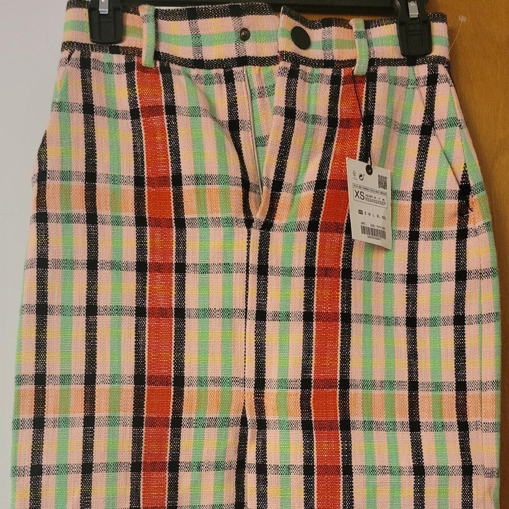 Skirt - Picture 3 of 3